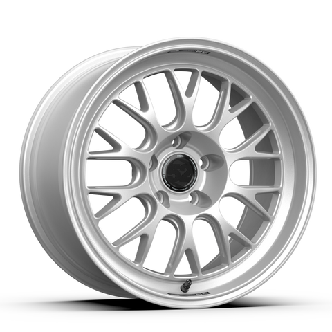 fifteen52 Holeshot RSR 20x11 5x114.3 52mm ET 70.5mm Center Bore Radiant Silver